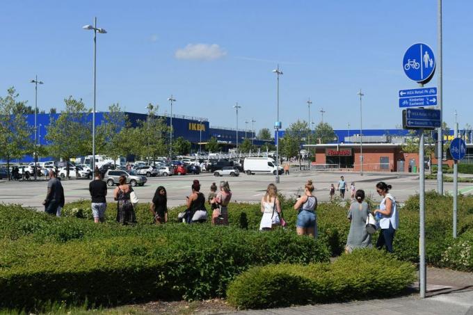 Ikea redeschide magazinele din Anglia și Irlanda de Nord, pe măsură ce blocarea coronavirusului se atenuează