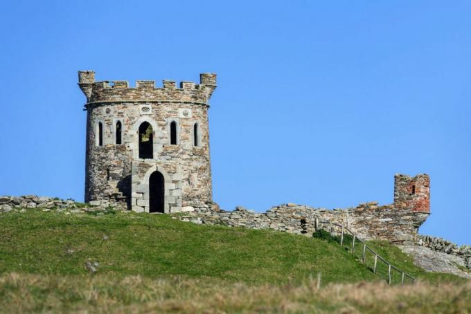 turnul, observatorul cabanei Brough