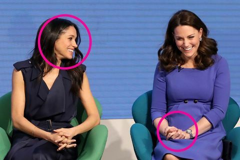 Meghan Markle și Kate Middleton râzând