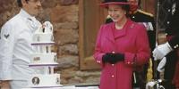Tort de biscuiti cu regina Elisabeta a II-a