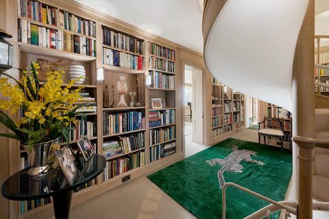 Penthouse Knightsbridge cu bibliotecă pe acoperiș