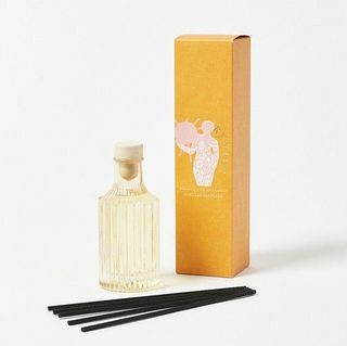 Daphne Revive Difuzor cu parfum de bergamotă și mandarină din sticlă canelată
