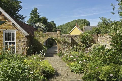 Arcul de grădină Watermill-Ixworth-Savills