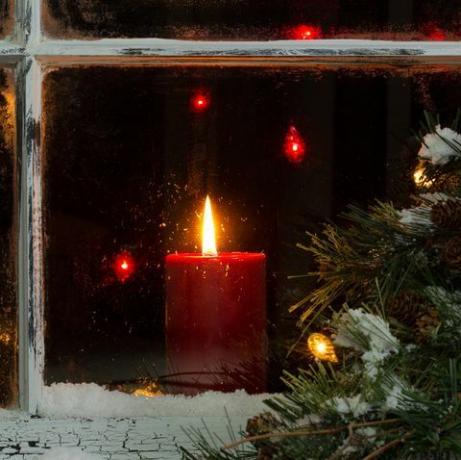 candela în fereastră Crăciun versuri test