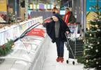 Patinoarul din Islanda Magazinul supermarket pentru Crăciun ar putea fi lansat la nivel național