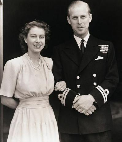 prințesa elizabeth și philip mountbatten