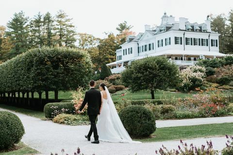 o nuntă la munte, fosta casă a lui Edith Wharton din Lenox, Massachusetts