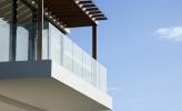 Idei elegante de balcon și modul de amenajare a unei terase pe acoperiș