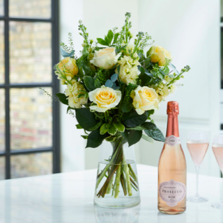 Ziua Mamelor Crème De La Crème Buchet Prosecco Rosé Bundle