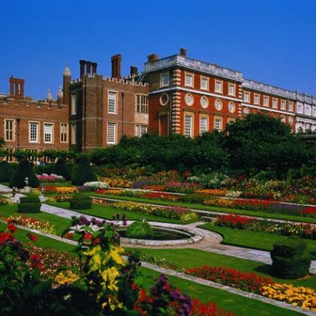 palatul de la Hampton Court