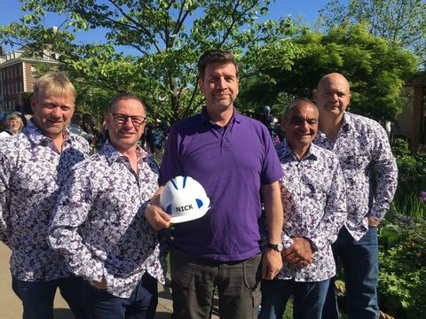 Grădina BBC DIY SOS Nick Knowles